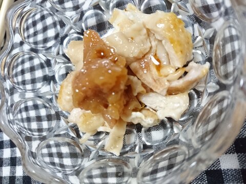 鶏皮の梅肉和え